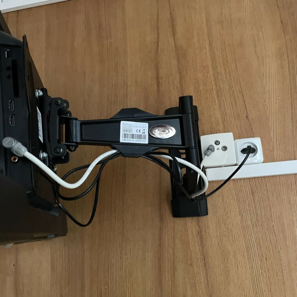 Naprawa telewizji Hel - podłączenie instalacji telewizyjnej